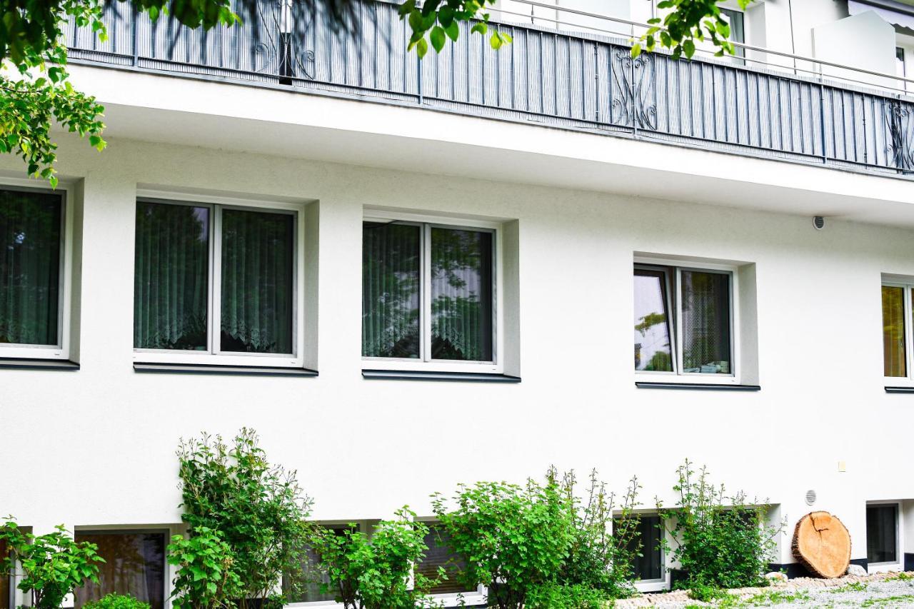 Gartenhotel Garni Pension B&B Innsbruck Zewnętrze zdjęcie