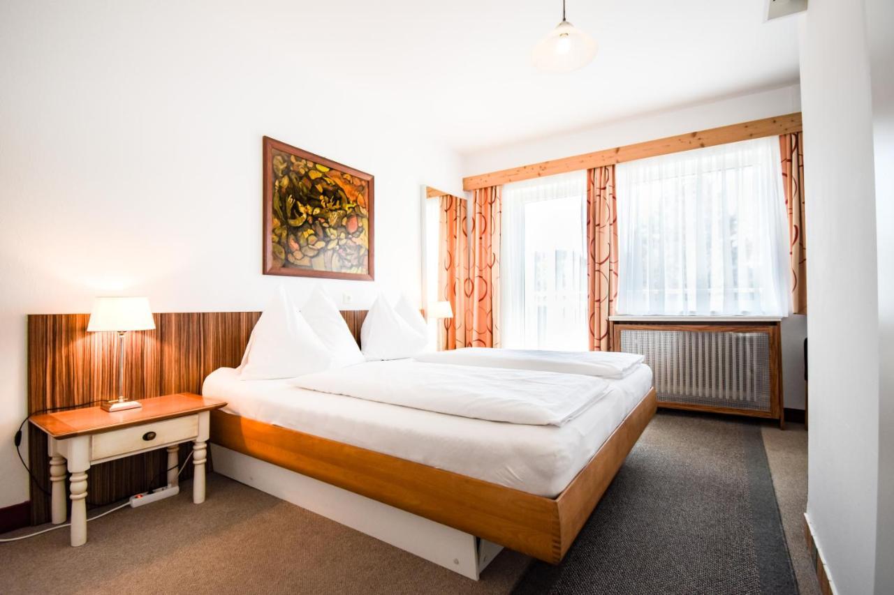 Gartenhotel Garni Pension B&B Innsbruck Zewnętrze zdjęcie